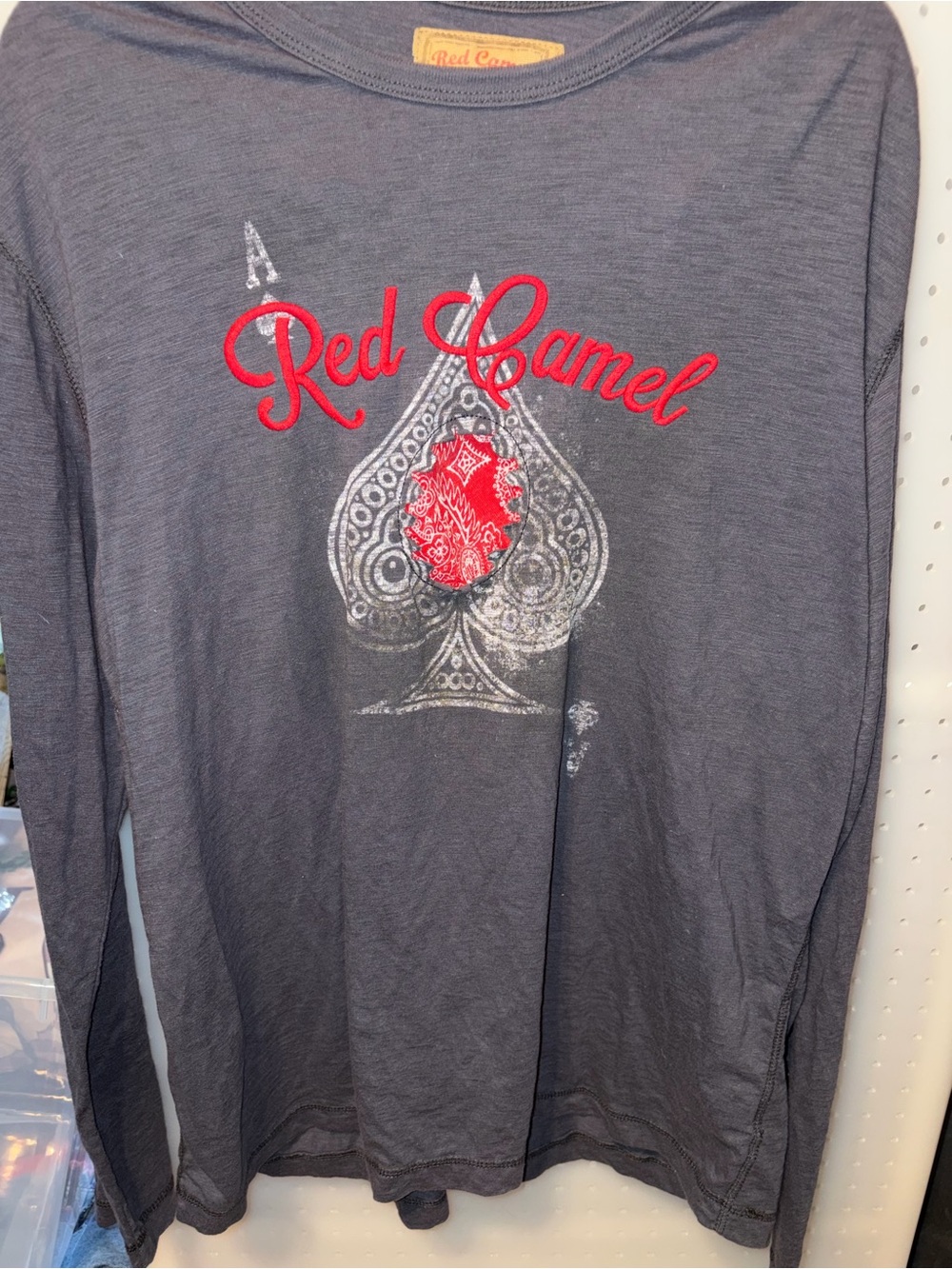 Red Camel Men's Long-Sleeve Logo with Ace of Spades Graphic XXL